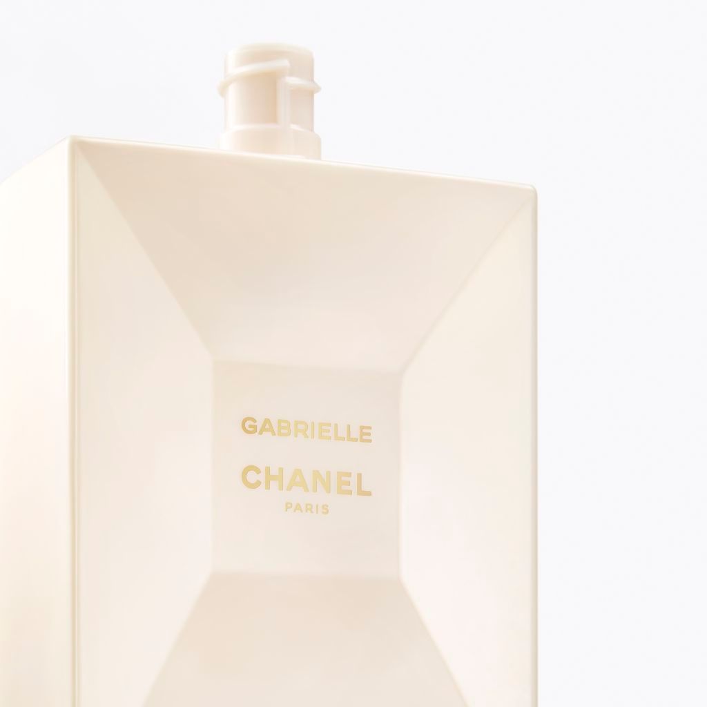 CHANEL GABRIELLE CHANEL MOISTURISING BODY LOTION, 200ml