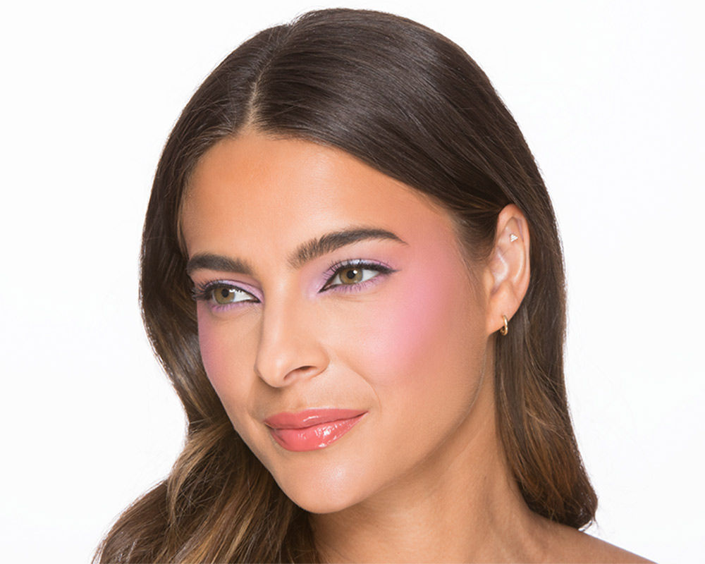 Too Faced Cloud Crush Blurring Blush - Candy Clouds, 5g