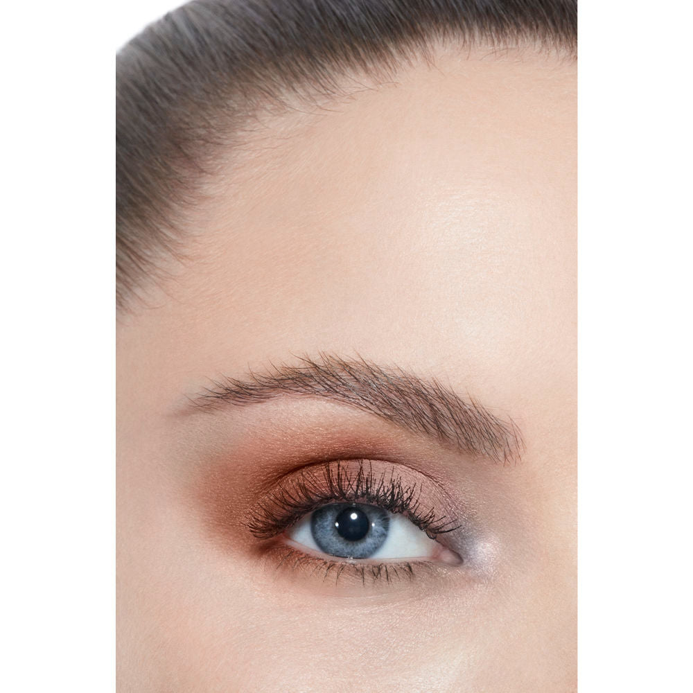 CHANEL LES 4 OMBRES MULTI-EFFECT QUADRA EYESHADOW - STELLAIRE, 2g