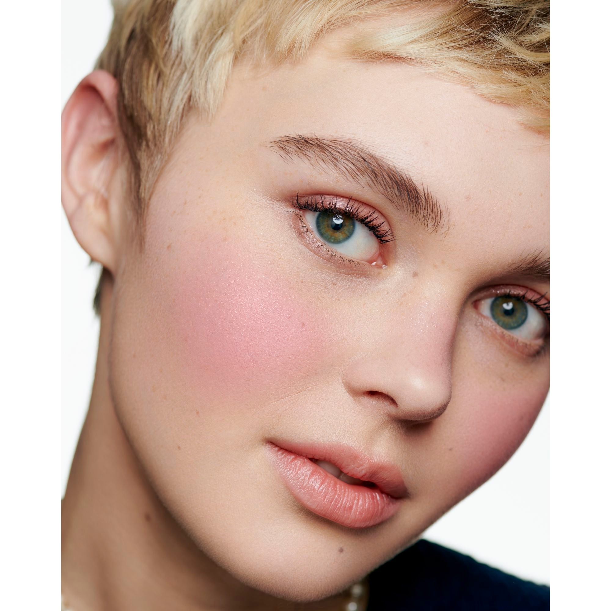 CHANEL JOUES CONTRASTE POWDER BLUSH - 64 PINK EXPLOSION, 3.5g