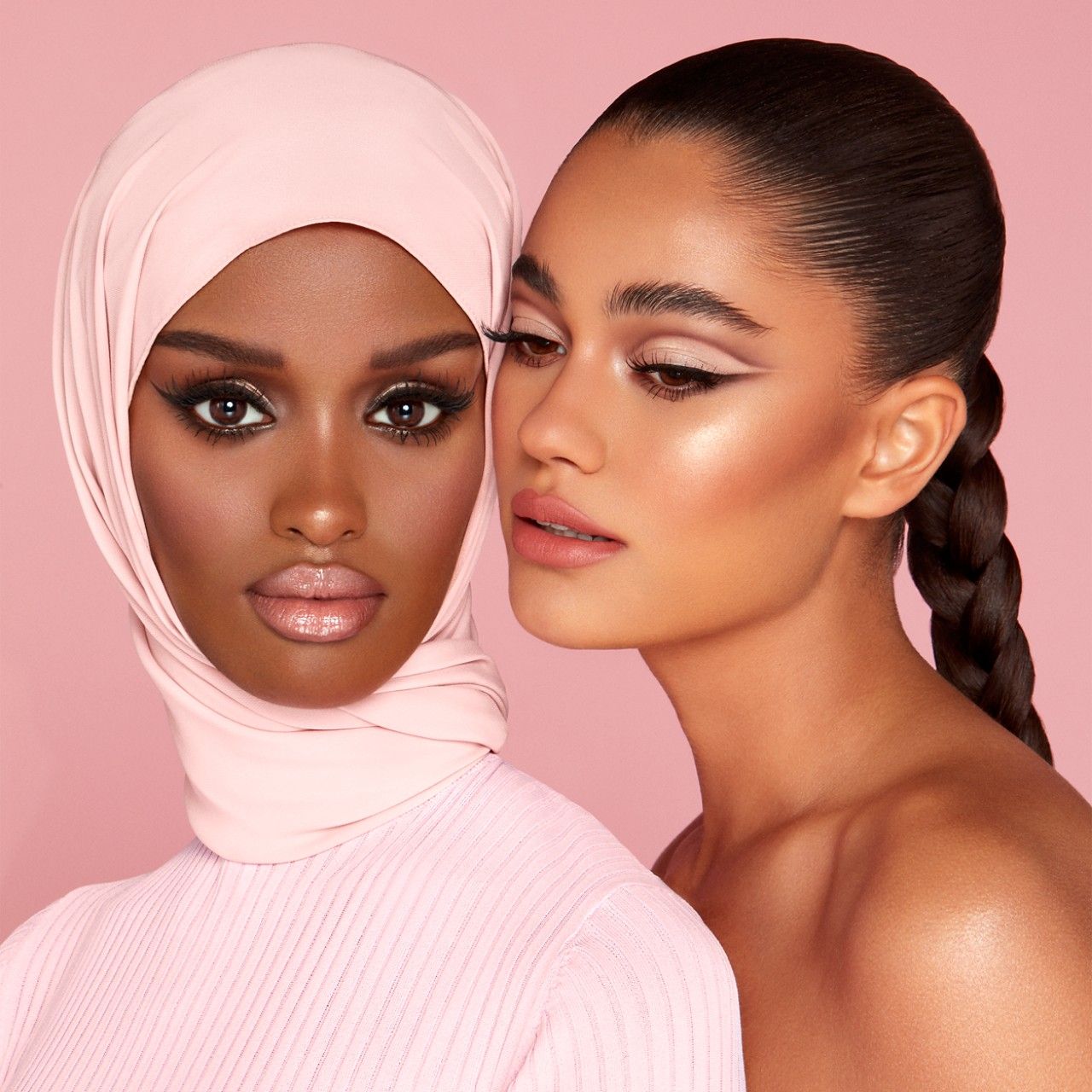 Kylie Cosmetics Pressed Powder Bronzer - Toasty 300, 10g