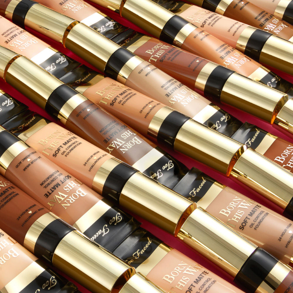 Too Faced Born This Way Soft Matte Foundation - Natural Beige, 30ml