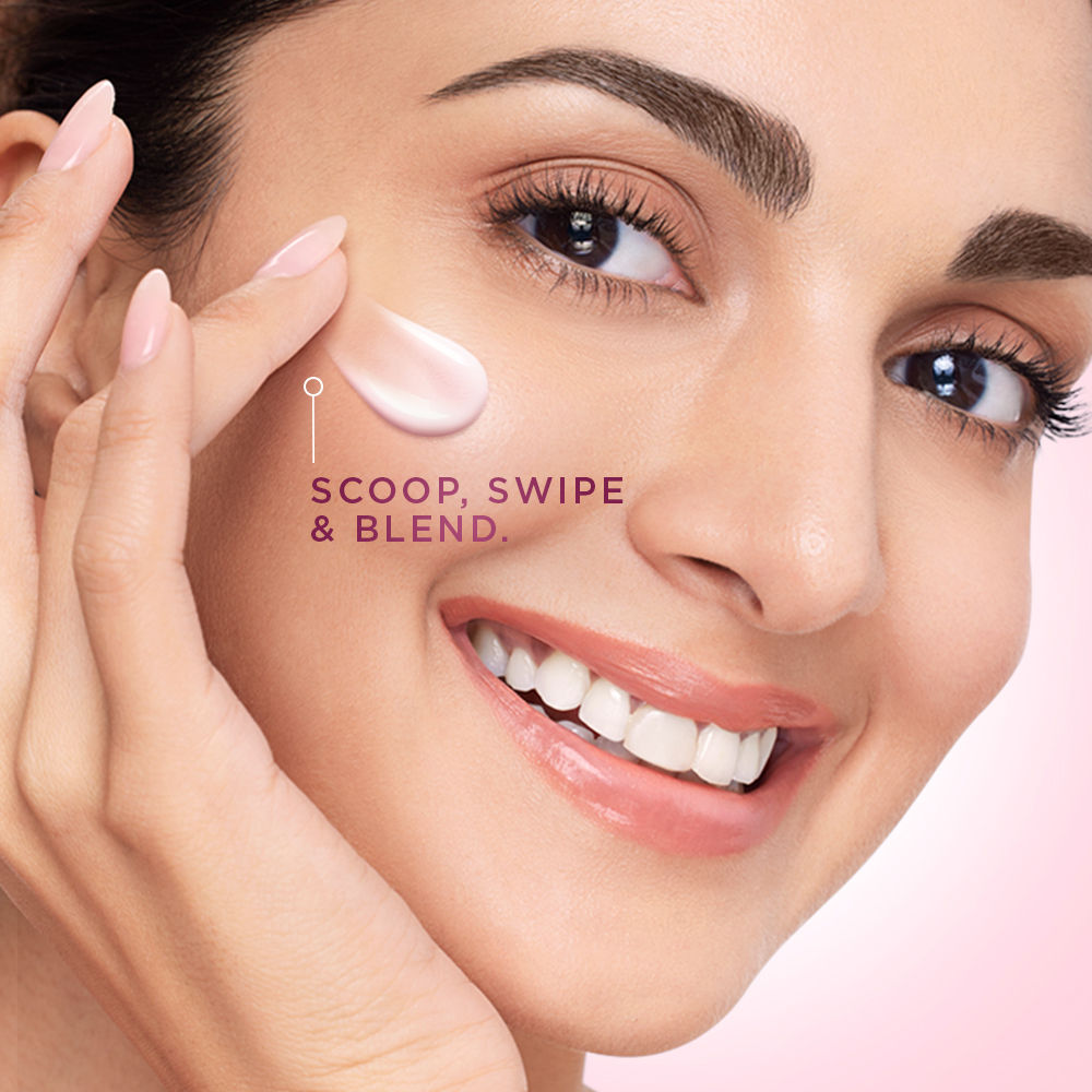 Pond’s Bright Beauty Anti-Spot Serum Cream with Niacinamide and SPF 15 PA++, Fades Dark Spots, 50g Buy at Indicrest Image 2